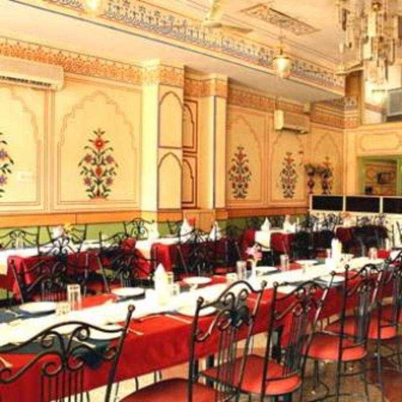 Jaipur Darbar Hotel Buitenkant foto